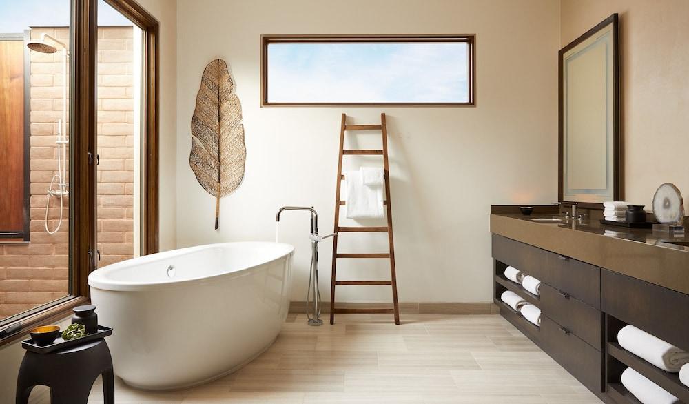 Miraval Resort & Spa (Adults Only) Catalina ภายนอก รูปภาพ